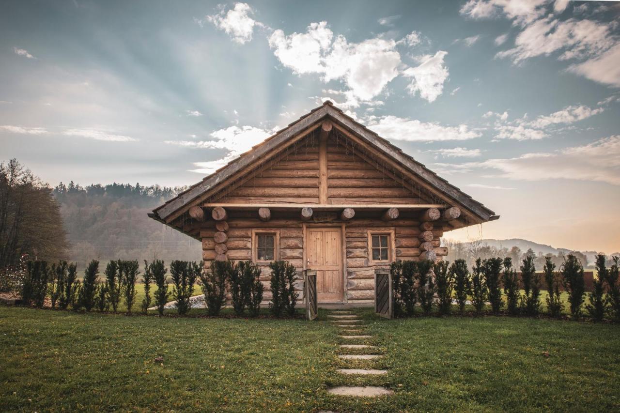 Hiska Ulala Villa Dob Exterior foto